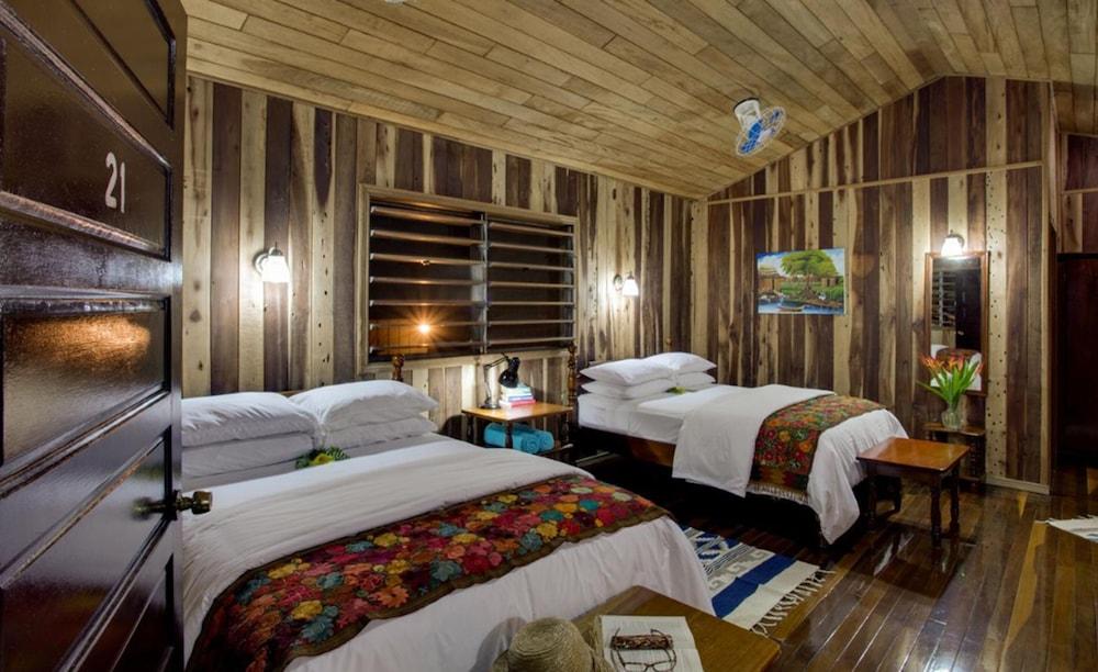Windy Hill Resort 圣伊格纳西奥 外观 照片